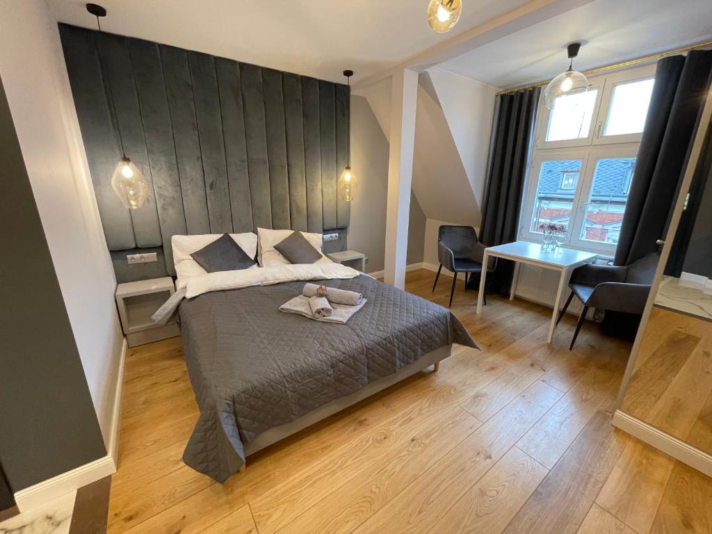Interior: DK Premium Warmińska Secesja 301