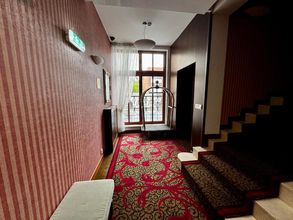 DK Dyplomat Zimmer 104