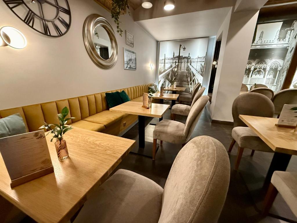 DK Dyplomat Zimmer 104