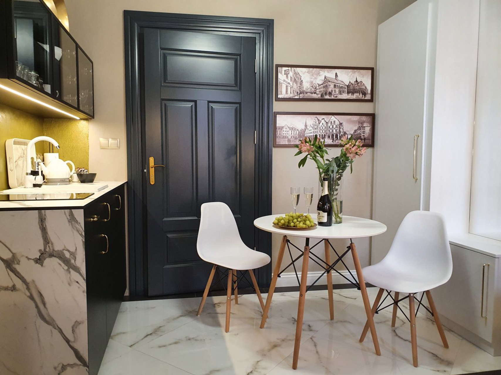 Interior: DK Premium n.º 4 - Con vistas a la antigua chocolatería